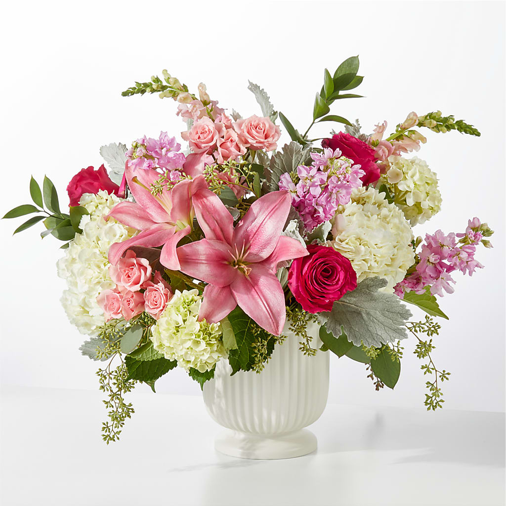 Antique Shopping Bouquet – Henderson Florist, Lebanon TN