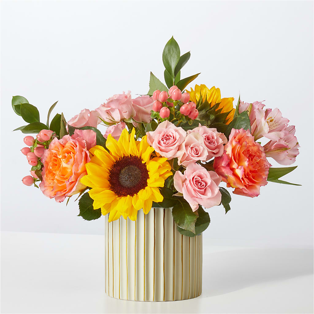 Sun's Out Bouquet – Henderson Florist, Lebanon TN