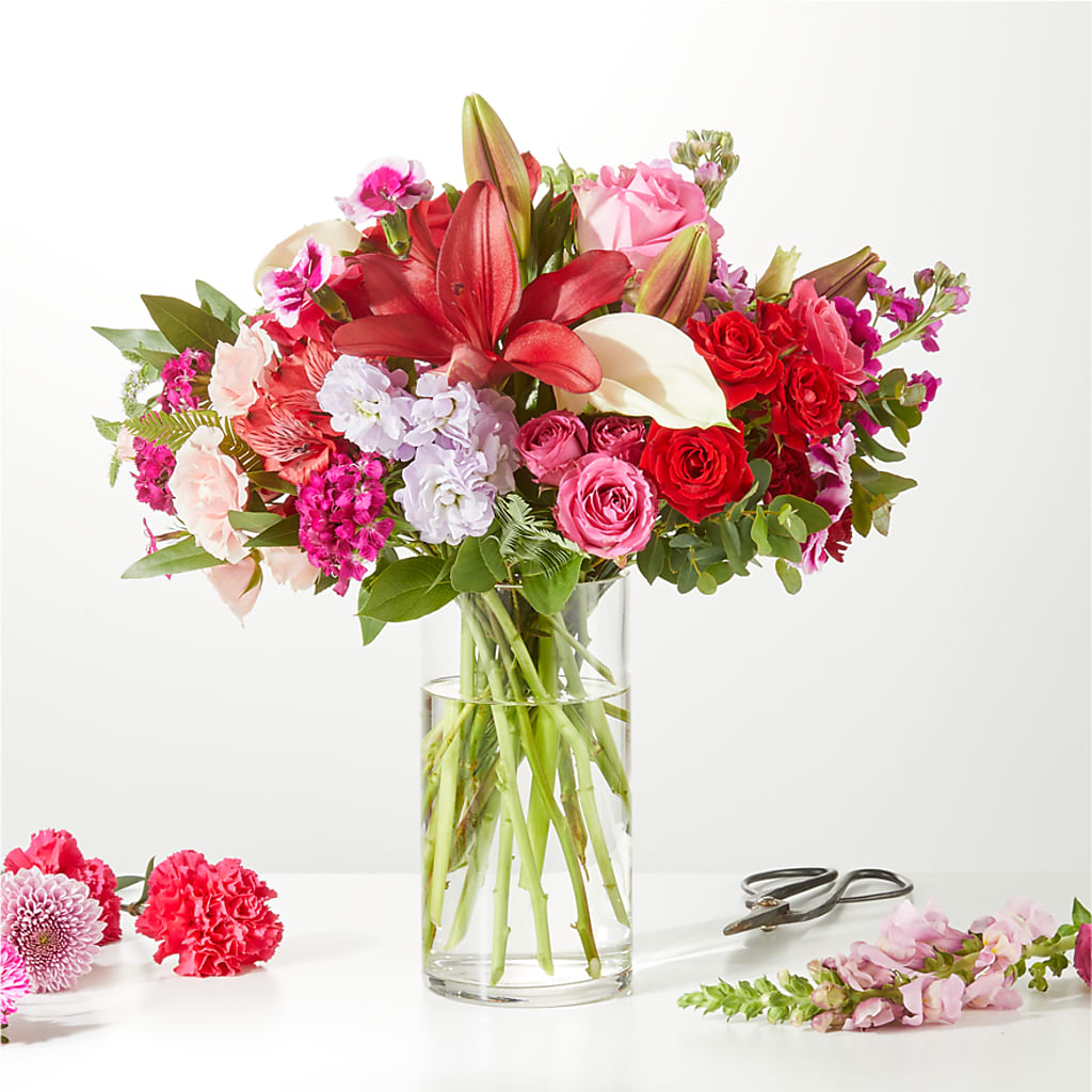 Swooning Over You - A Luxury Florist Original – Henderson Florist, Lebanon TN