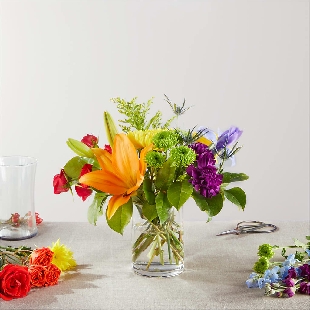 Summer Spectra - A Florist Original – Henderson Florist, Lebanon TN