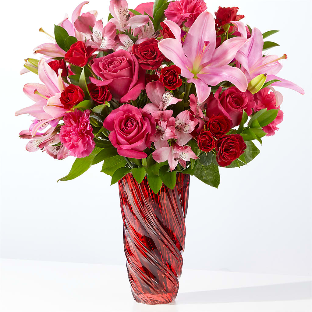 In Love Bouquet with Luxe Swirl Vase – Henderson Florist, Lebanon TN