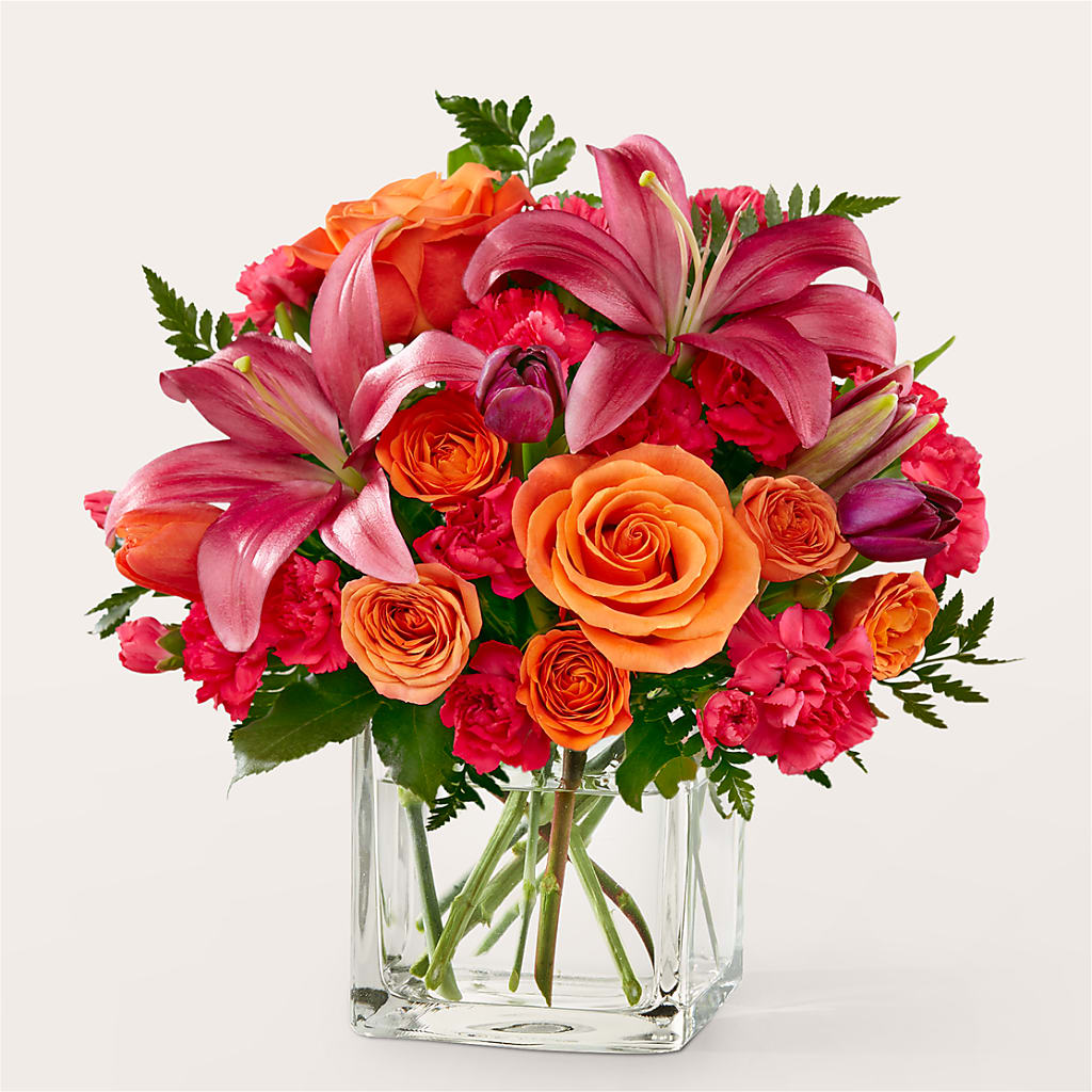 Lucky Lily Bouquet – Henderson Florist, Lebanon TN