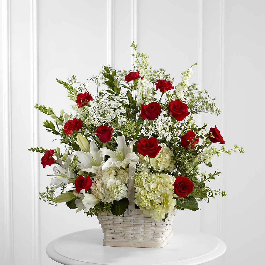 In Loving Memory Arrangement – Henderson Florist, Lebanon TN
