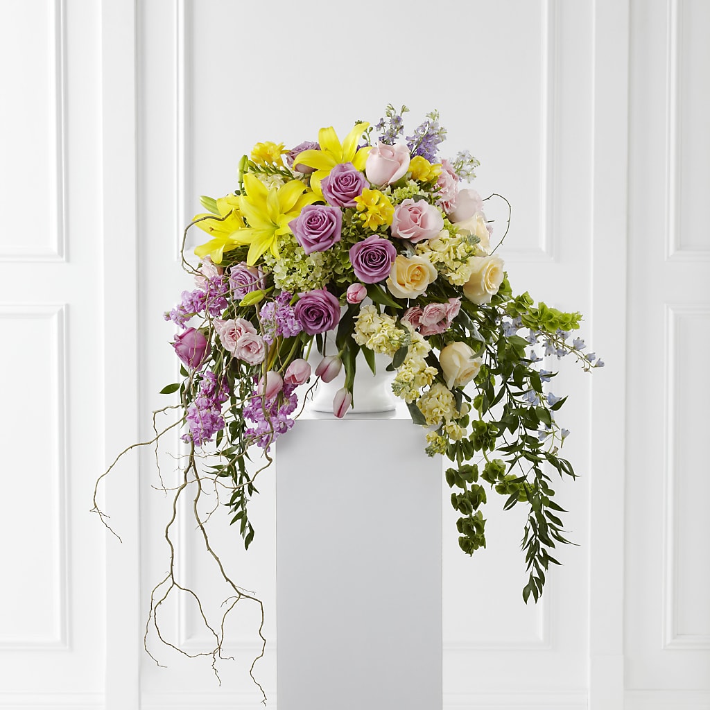 Display of Affection Arrangement – Henderson Florist, Lebanon TN