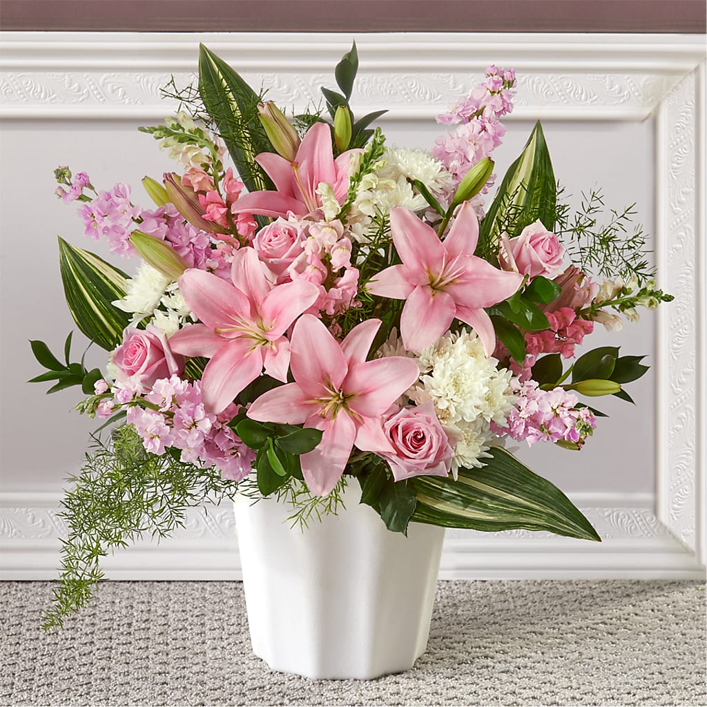 Simply Serene Floor Basket – Henderson Florist, Lebanon TN