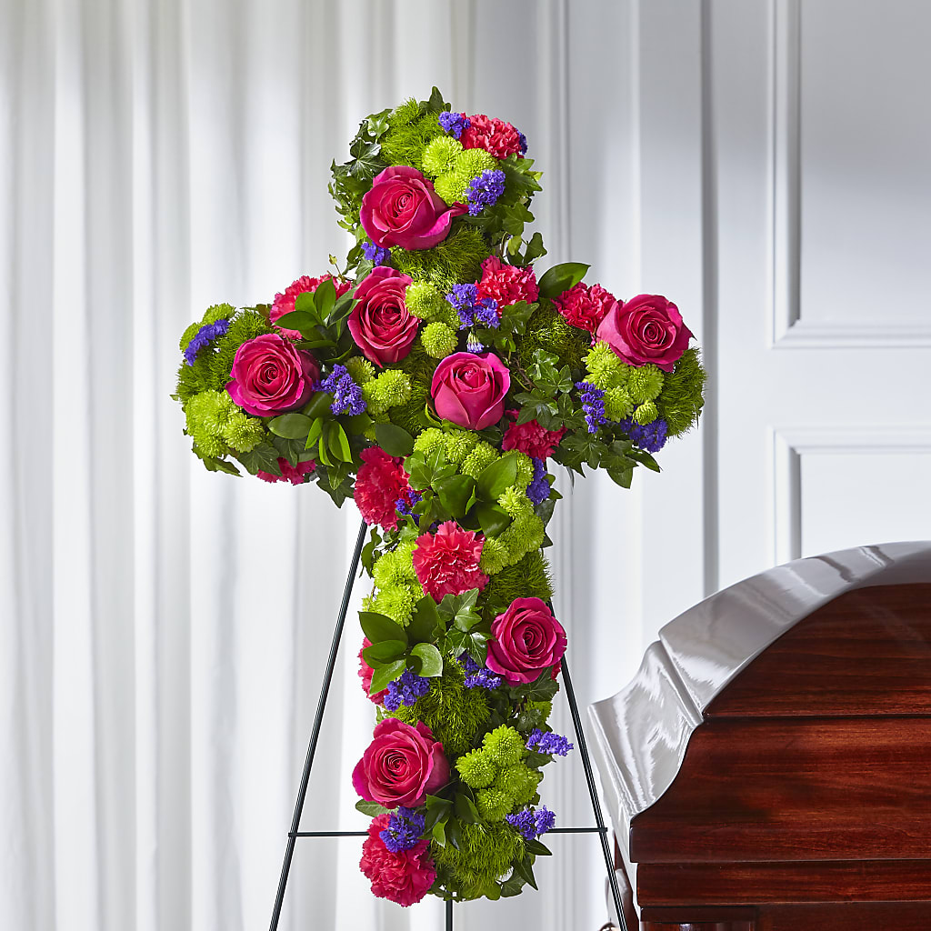 Tribute Rose Floral Cross – Henderson Florist, Lebanon TN