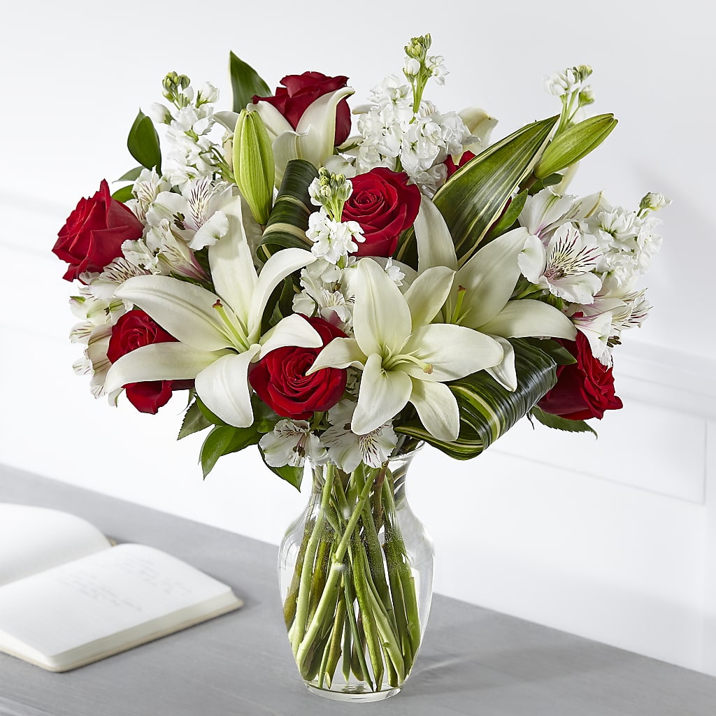 Loving Respect Bouquet – Henderson Florist, Lebanon TN