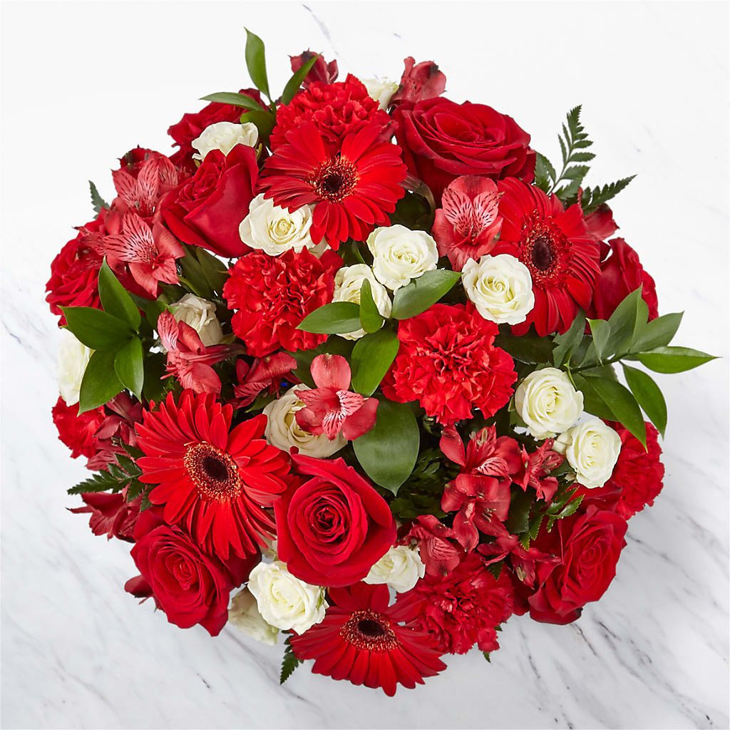 Hearts Embrace Bouquet – Henderson Florist, Lebanon TN