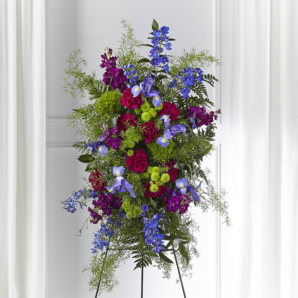 Heavenly Skies Standing Spray – Henderson Florist, Lebanon TN