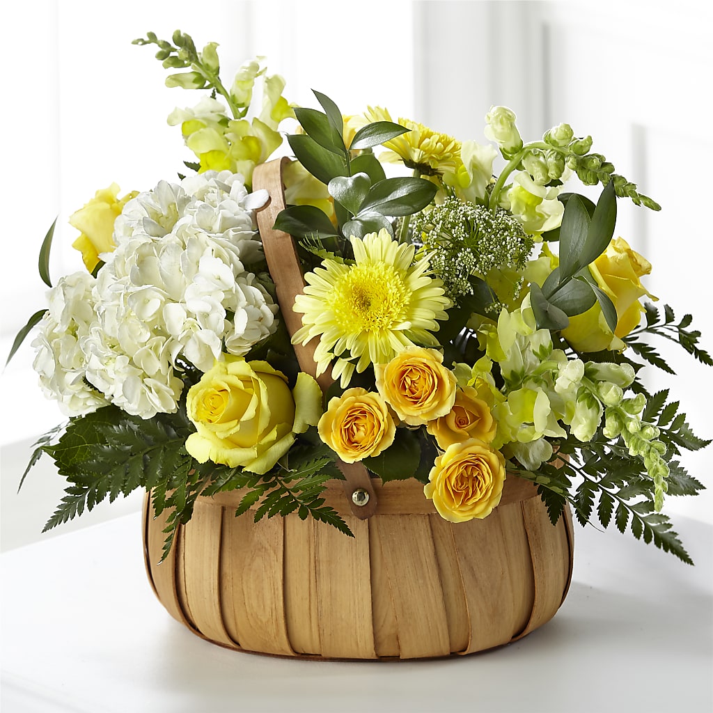 Rustic Remembrance Basket – Henderson Florist, Lebanon TN