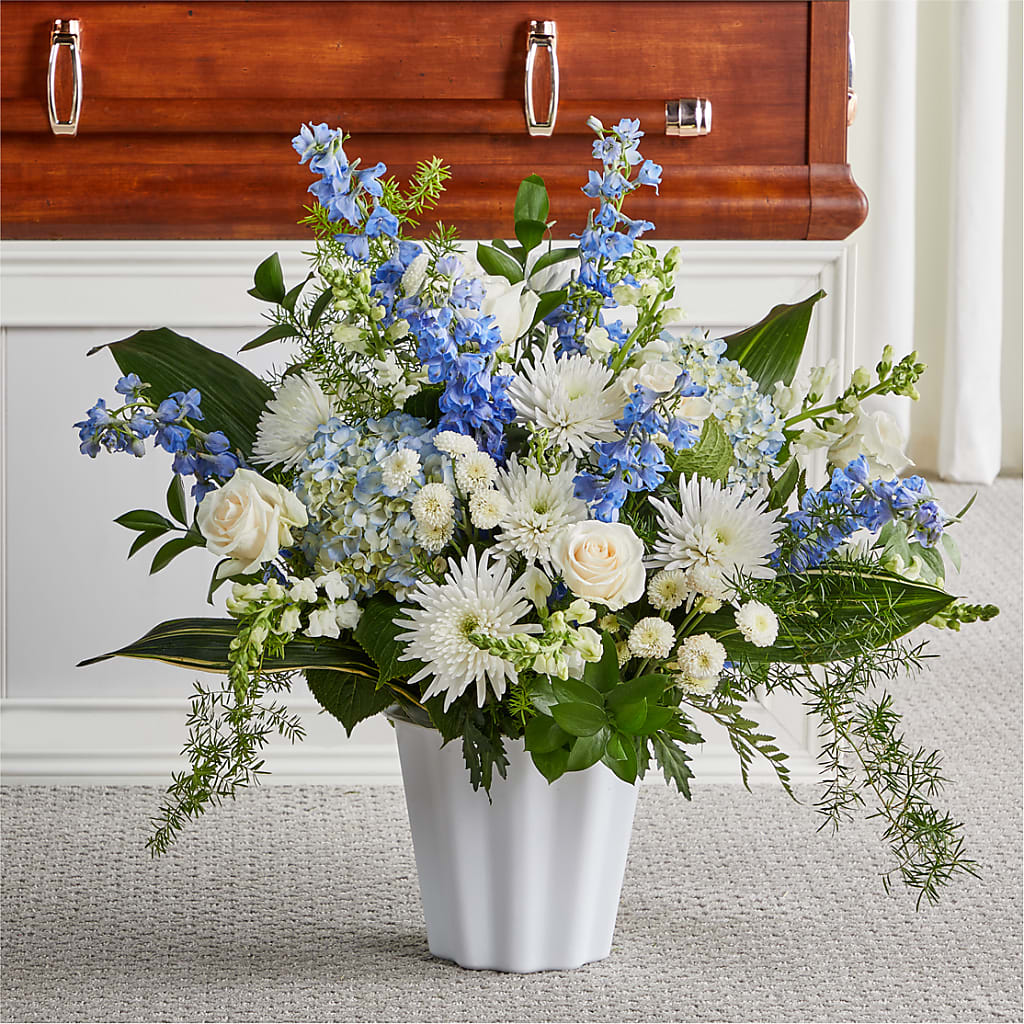 Everlasting Memories Floor Basket – Henderson Florist, Lebanon TN