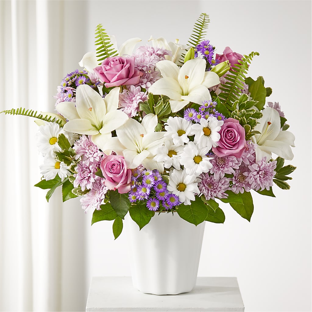 Warmest Thoughts Tabletop Basket – Henderson Florist, Lebanon TN