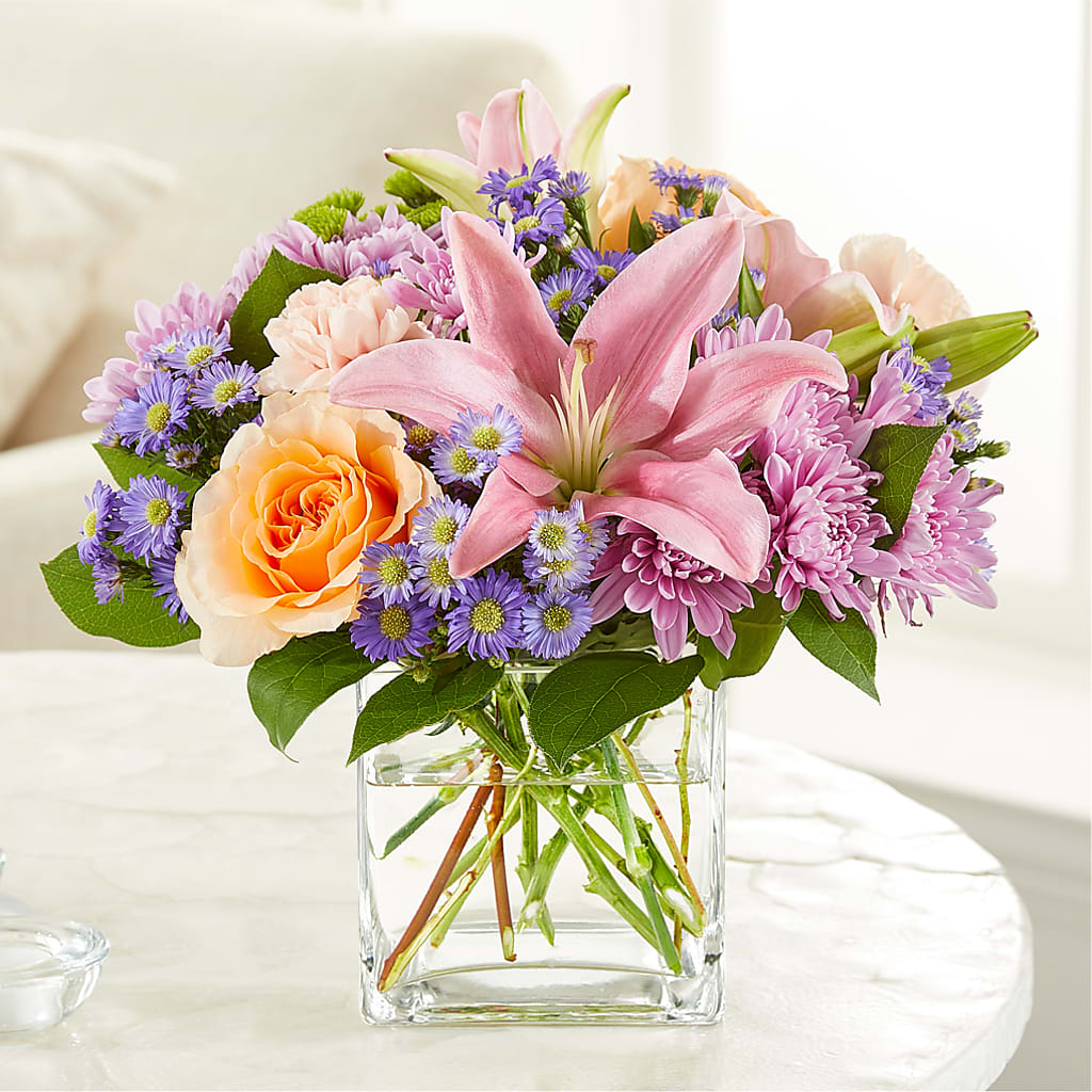 Delicate Details Bouquet – Henderson Florist, Lebanon TN