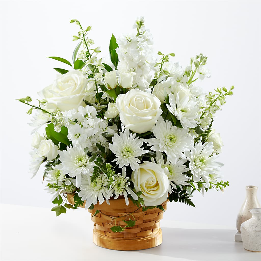 Heartfelt Condolences Arrangement – Henderson Florist, Lebanon TN