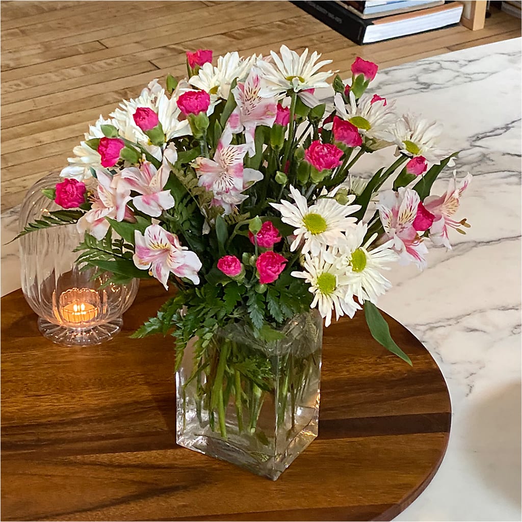 Sweet Surprises® Bouquet – Henderson Florist, Lebanon TN