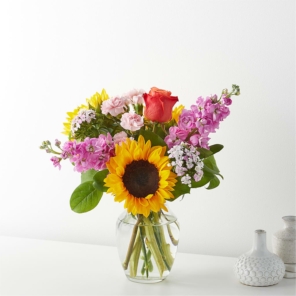 Yellow Brick Road Bouquet – Henderson Florist, Lebanon TN
