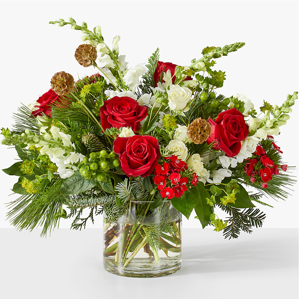 Deck the Halls Bouquet – Henderson Florist, Lebanon TN