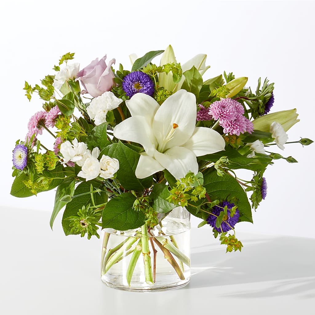 April Showers Bouquet – Henderson Florist, Lebanon TN