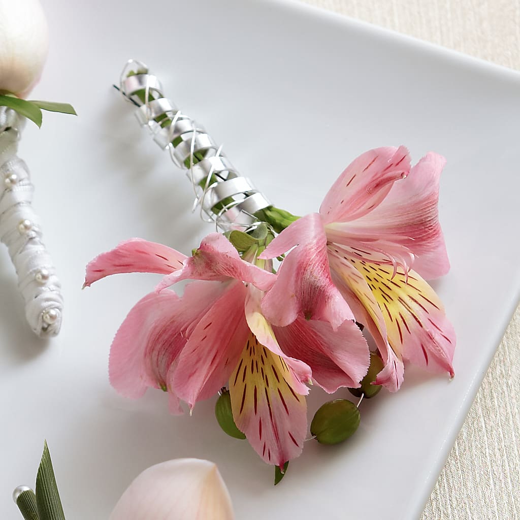 Pink Peruvian Lily Boutonniere – Henderson Florist, Lebanon TN