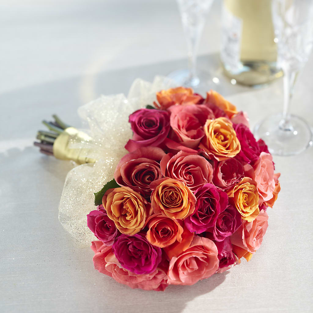 Sweet Roses Bouquet – Henderson Florist, Lebanon TN