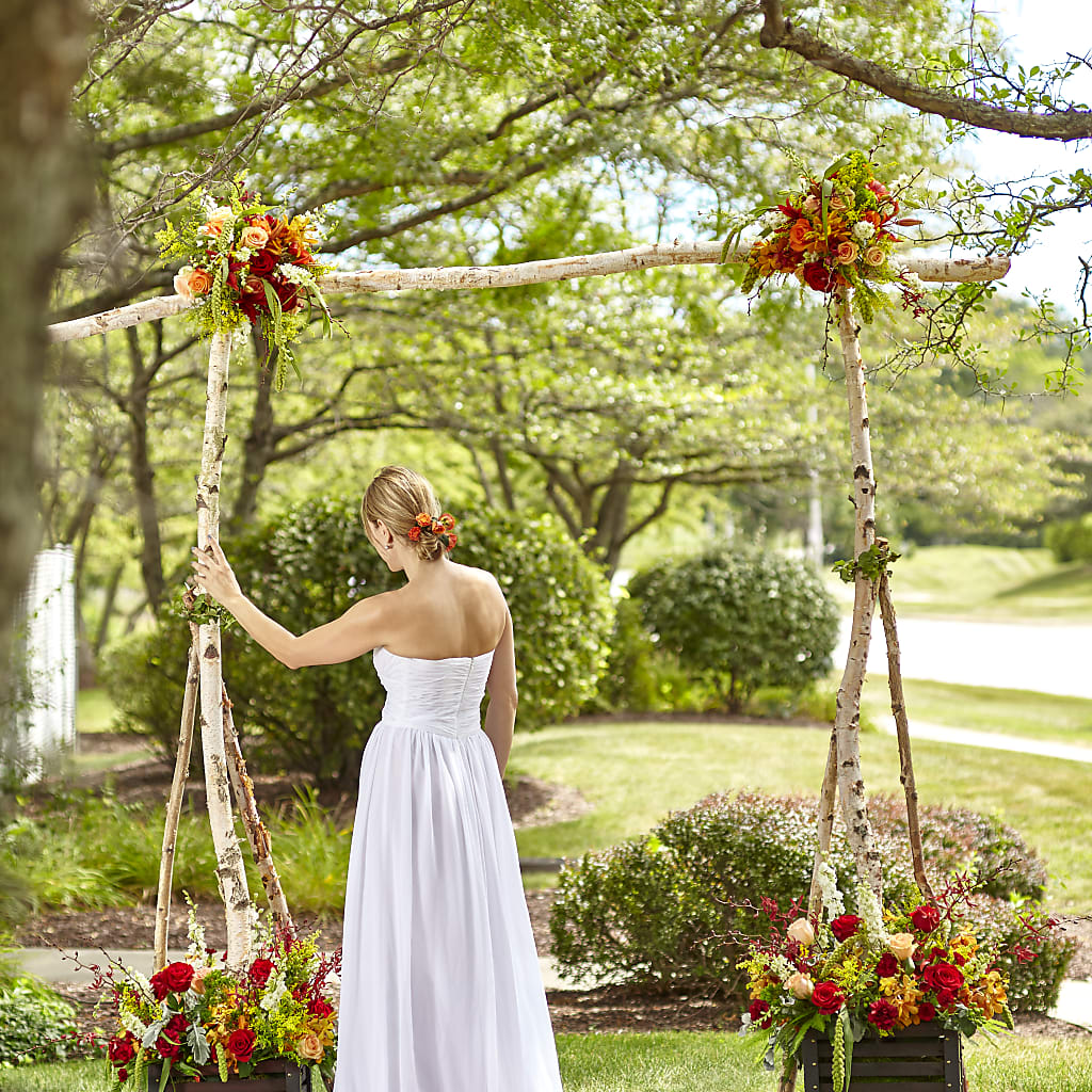 Arbor of Love Archway – Henderson Florist, Lebanon TN