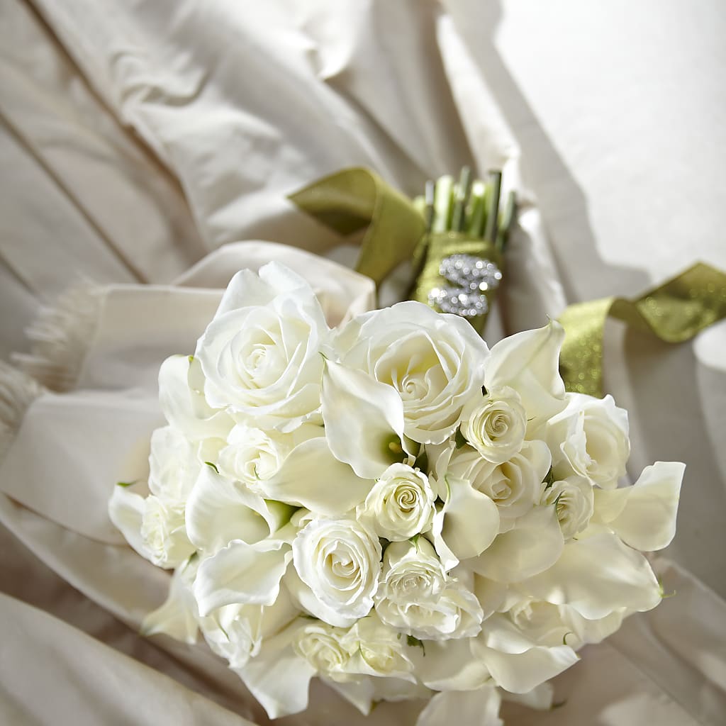 Serene Highness Bouquet – Henderson Florist, Lebanon TN