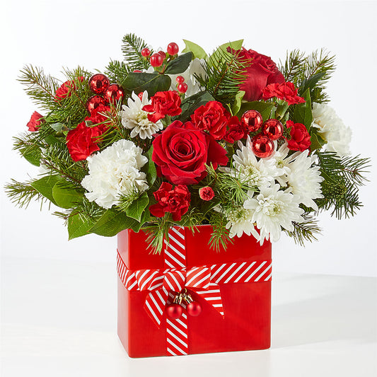 Presents Under the Tree Bouquet –  Henderson Florist, Lebanon TN