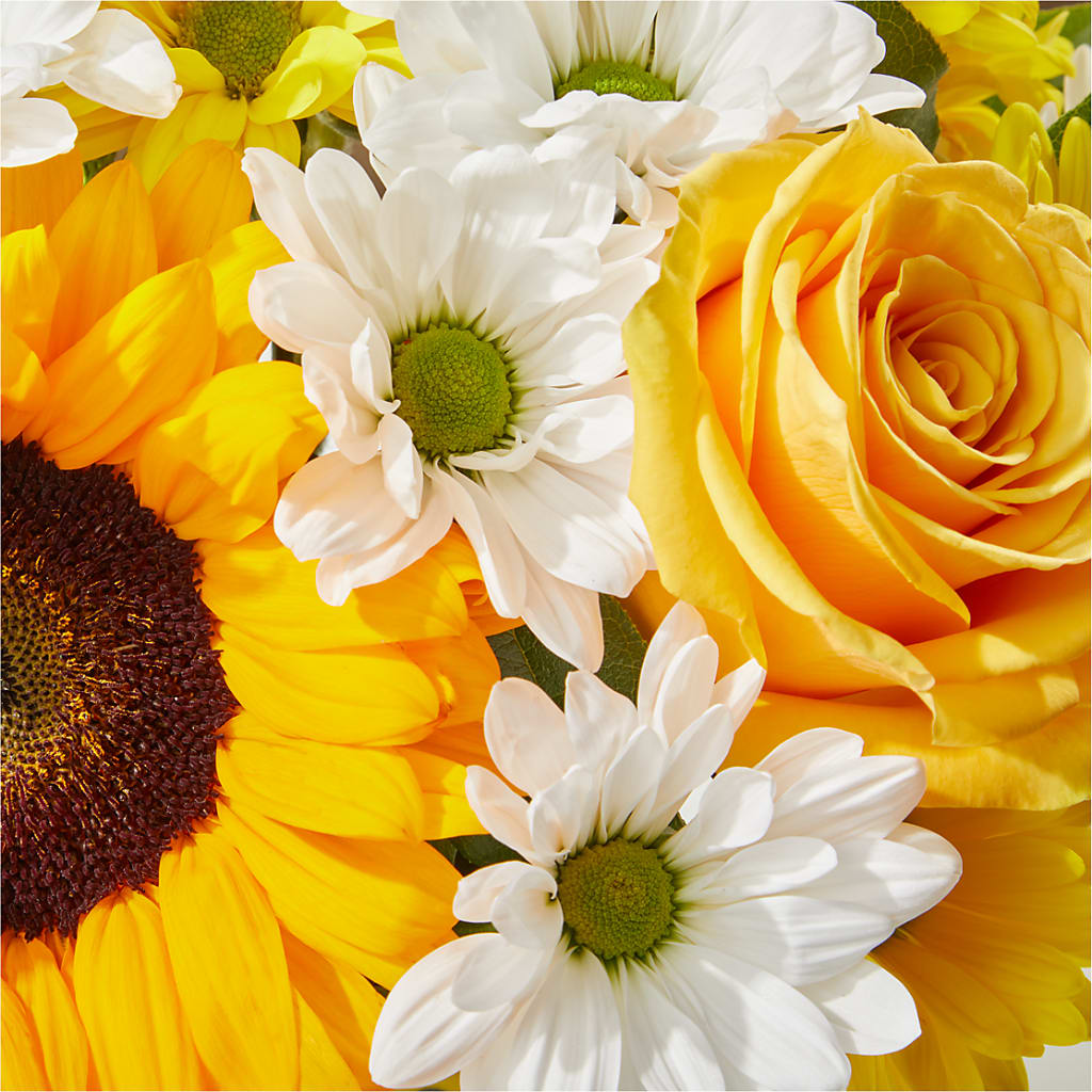 Be Happy Bouquet –  Henderson Florist, Lebanon TN