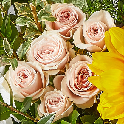 The Good Life Bouquet –  Henderson Florist, Lebanon TN