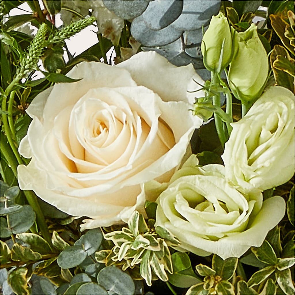Cashmere Bouquet –  Henderson Florist, Lebanon TN
