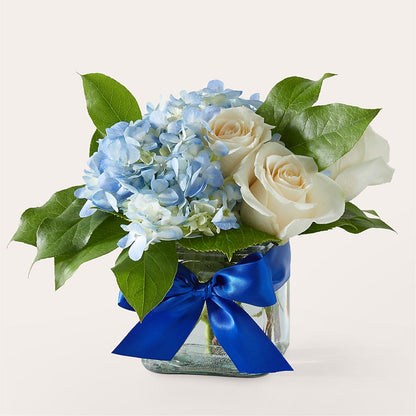 Sky Blue Delight Bouquet –  Henderson Florist, Lebanon TN
