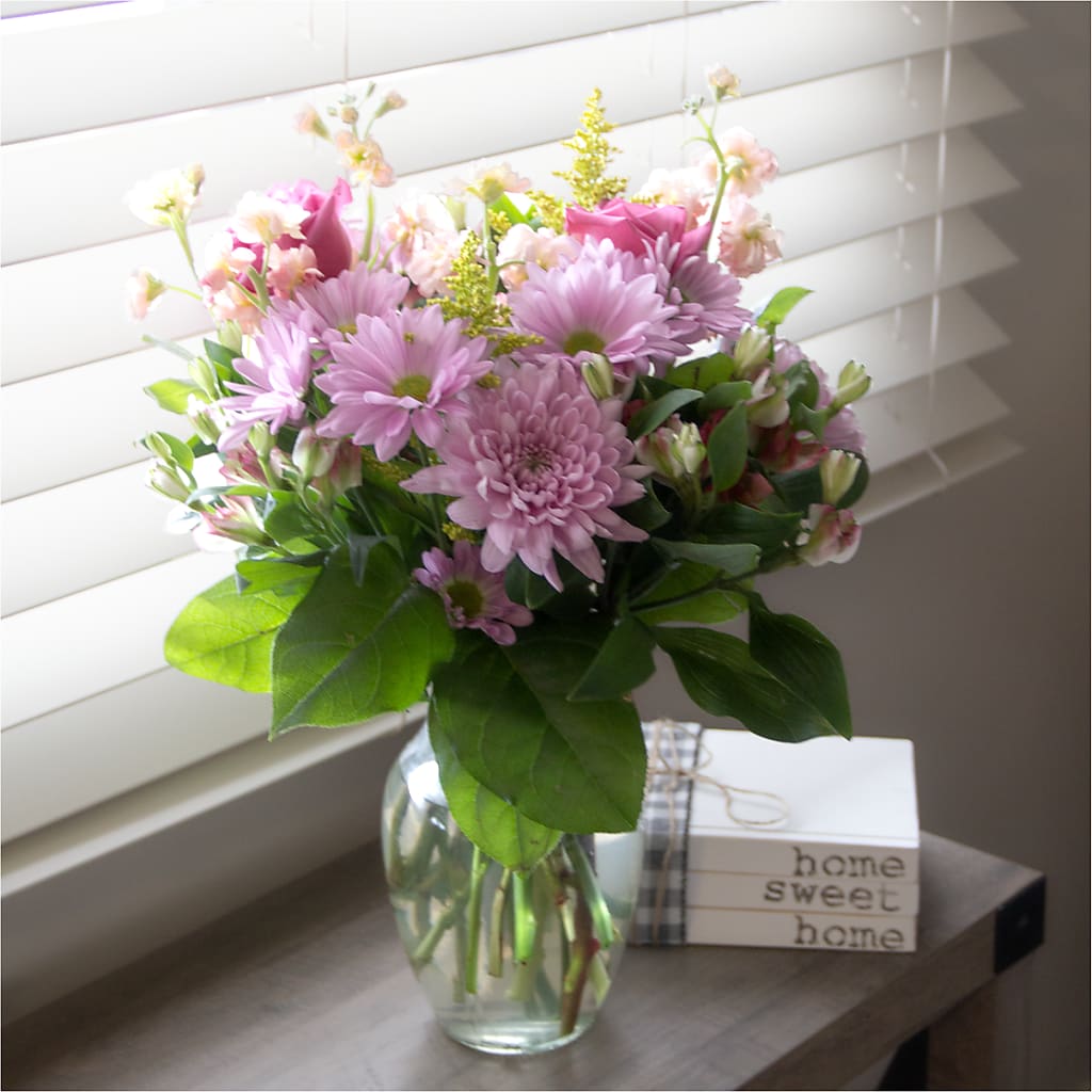 Pastel Tradition - A Florist Original –  Henderson Florist, Lebanon TN