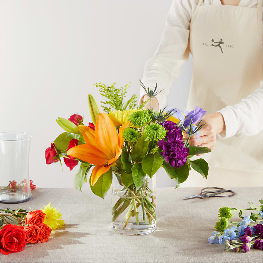 Summer Spectra - A Florist Original –  Henderson Florist, Lebanon TN