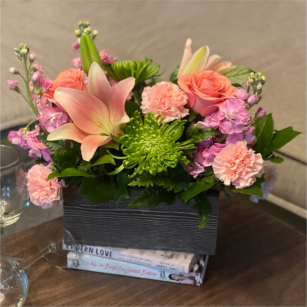 Beautiful Spirit Basket –  Henderson Florist, Lebanon TN