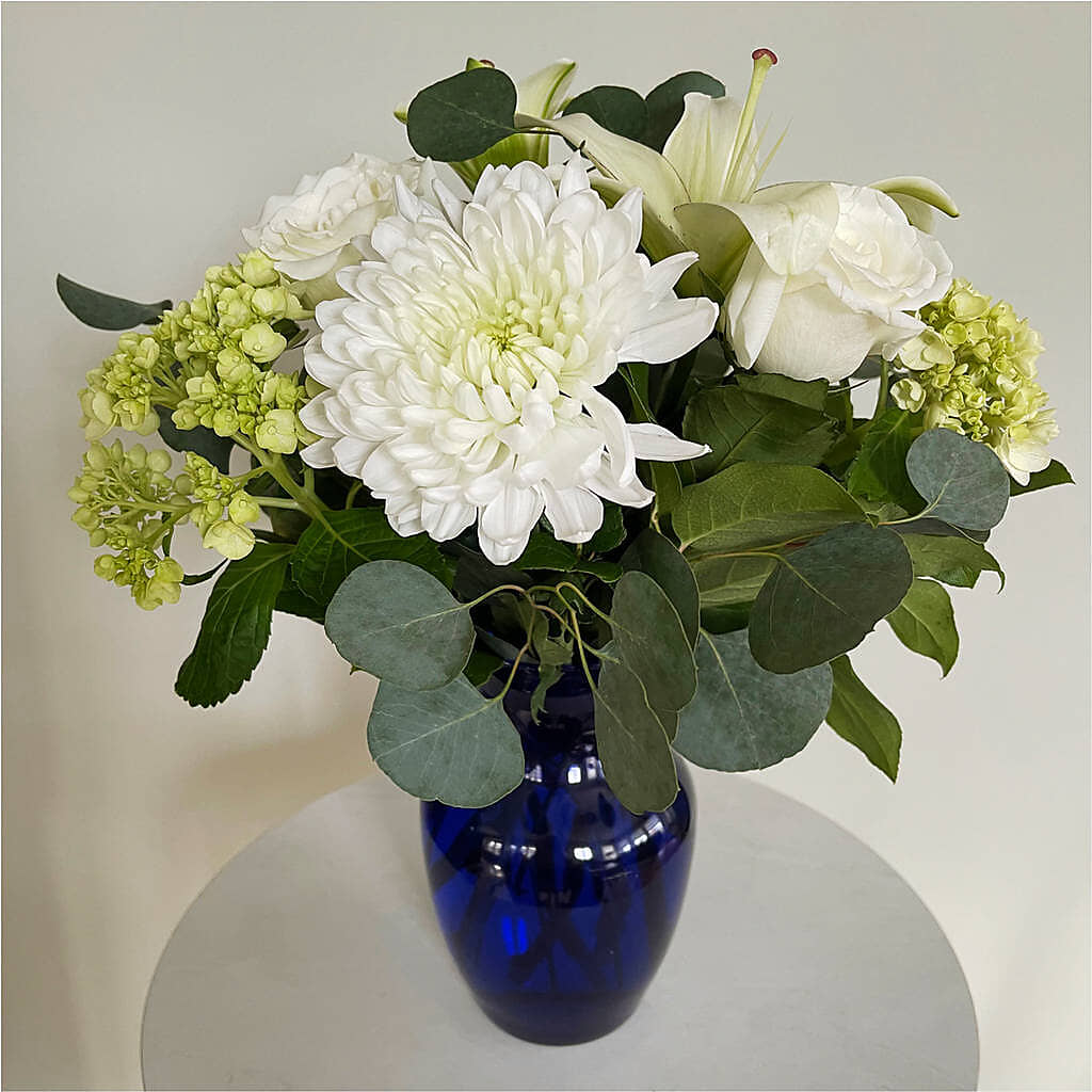 Snowy Dreams Bouquet –  Henderson Florist, Lebanon TN