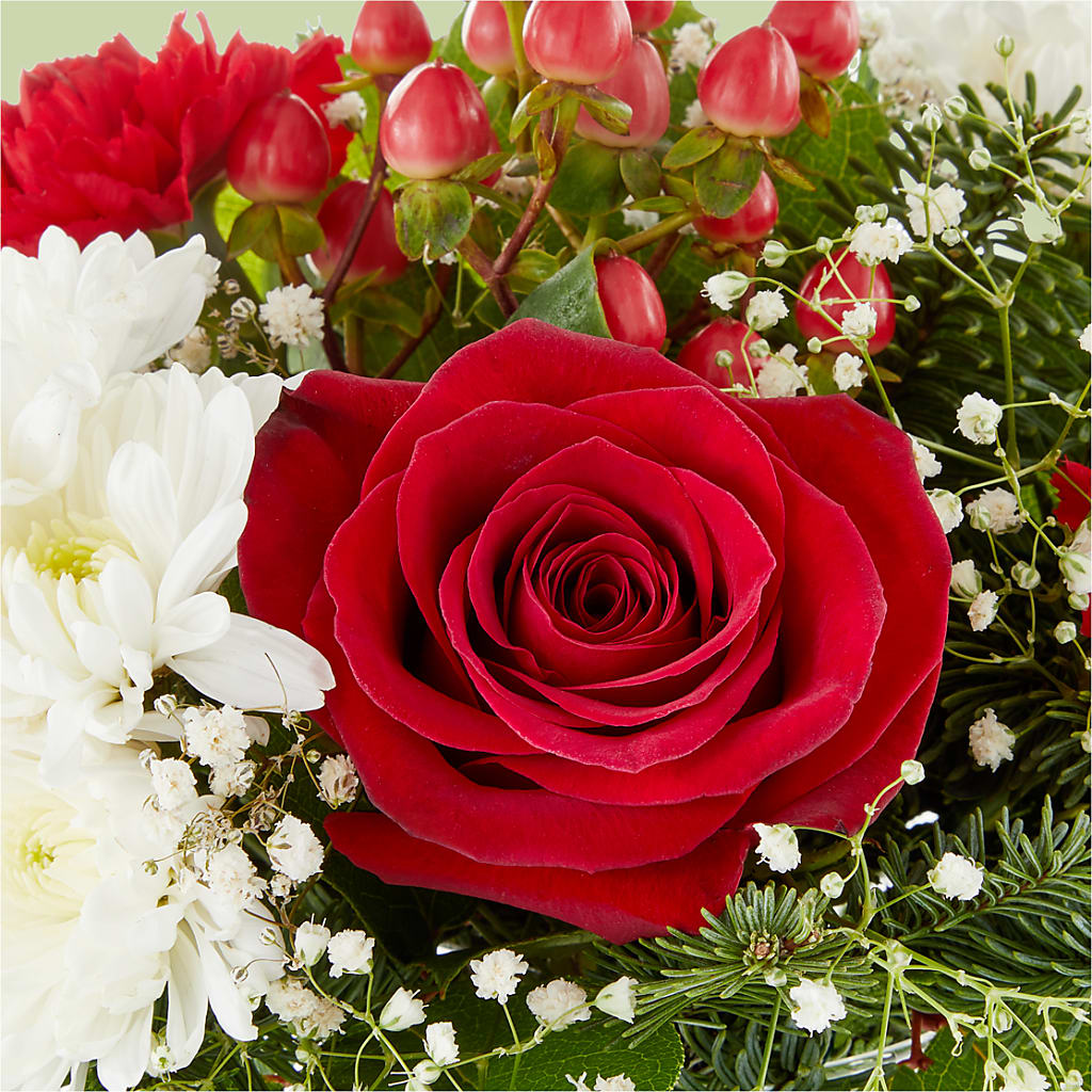 Chance of Flurries Bouquet –  Henderson Florist, Lebanon TN