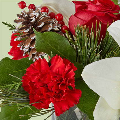 Glistening Icicles Bouquet –  Henderson Florist, Lebanon TN