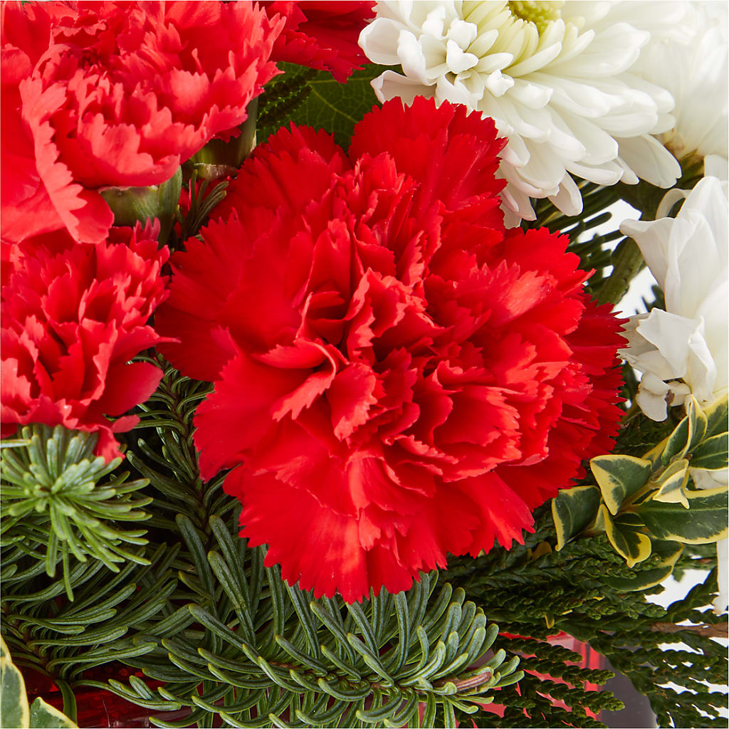 Christmas Market Bouquet –  Henderson Florist, Lebanon TN