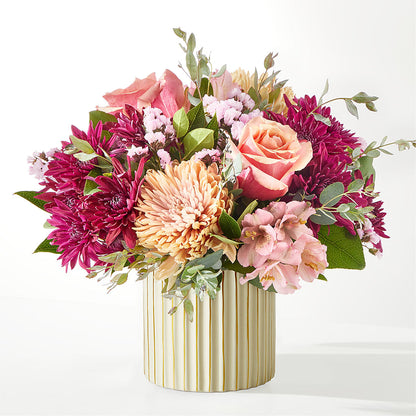 Berry Cobbler Bouquet with Ivory Vase –  Henderson Florist, Lebanon TN