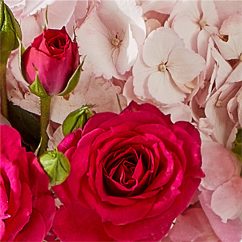 Glitz & Glam Bouquet –  Henderson Florist, Lebanon TN