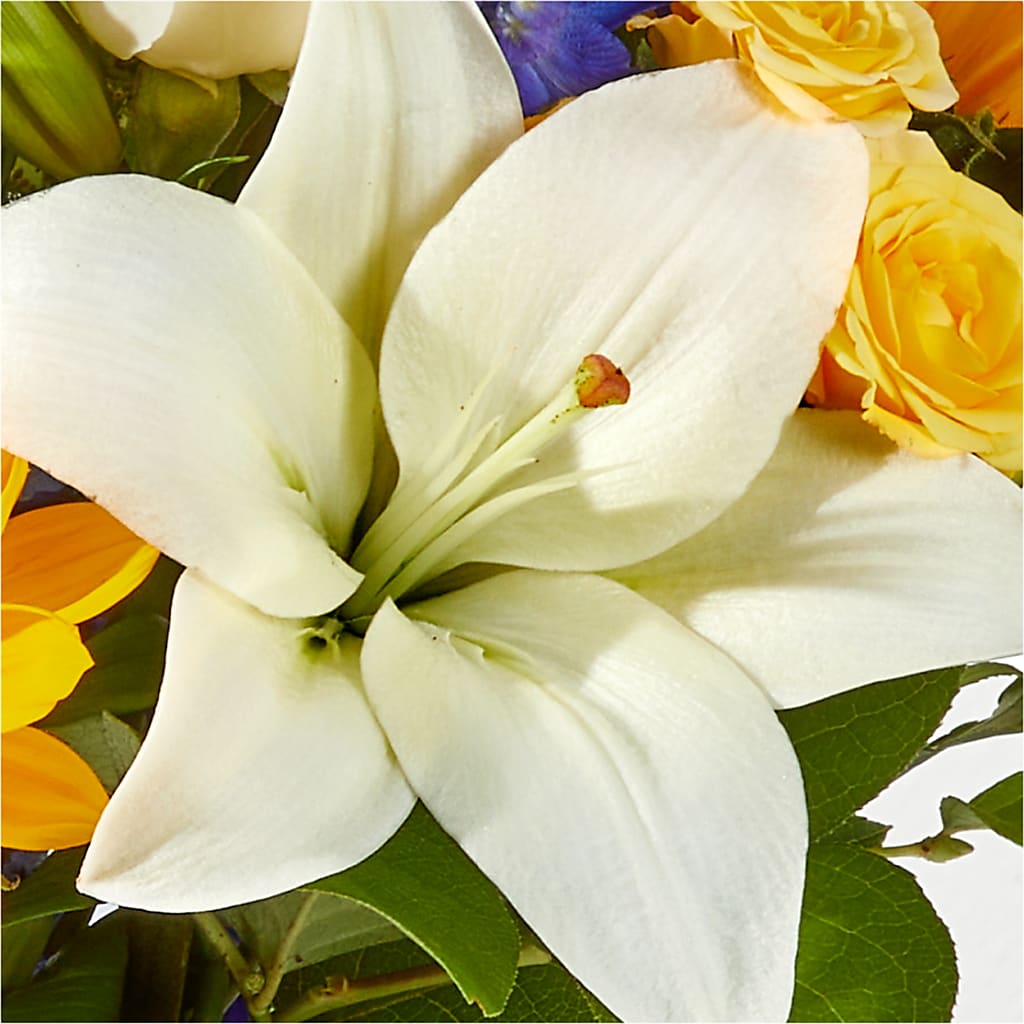 Wonderfully Sunny Bouquet –  Henderson Florist, Lebanon TN