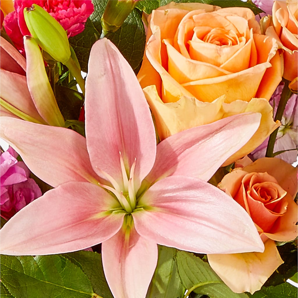 Bisous Bouquet –  Henderson Florist, Lebanon TN