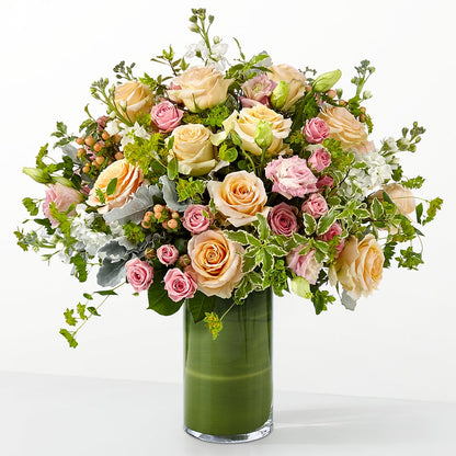 The Glamour Shot –  Henderson Florist, Lebanon TN