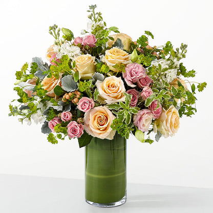 The Glamour Shot –  Henderson Florist, Lebanon TN