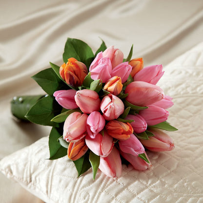 Embraceable Bouquet –  Henderson Florist, Lebanon TN